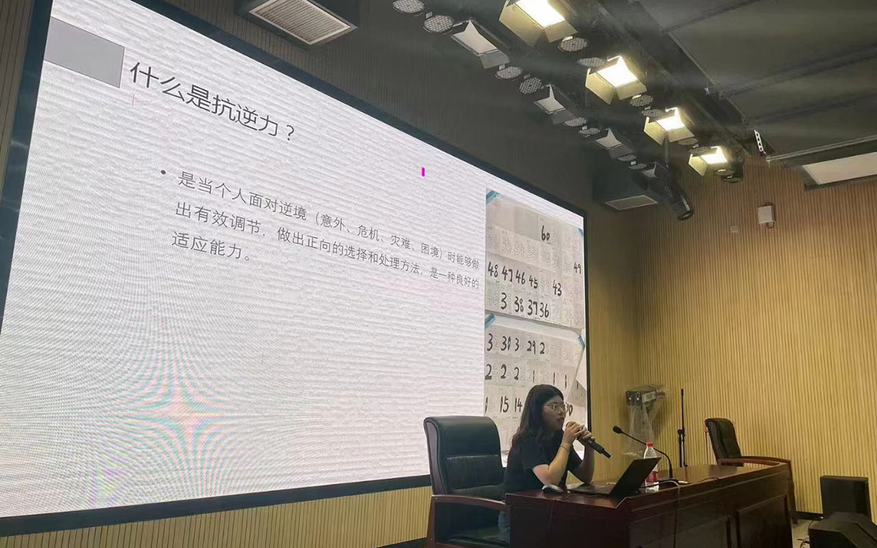 顺庆董玉娣中学